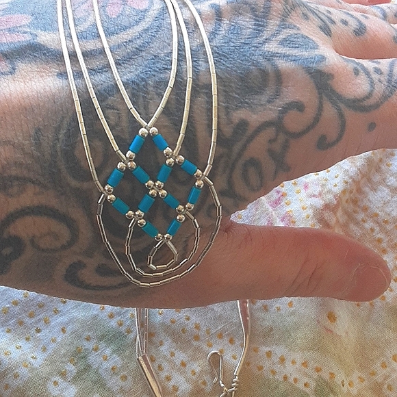 💙 Southwestern Liquid Silver Sterling + Turquoise Bead Necklace, Vintage Beauty - Picture 6 of 8